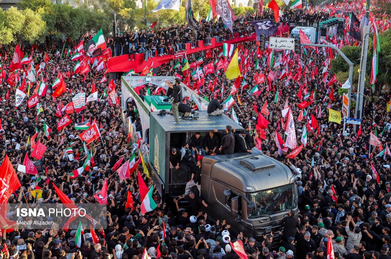 نظر سنجی جدید از تجمات مردمی سراسر کشور؛ خونخواهی رهبر شهید مهم‌ترین انگیزه حضور مردم